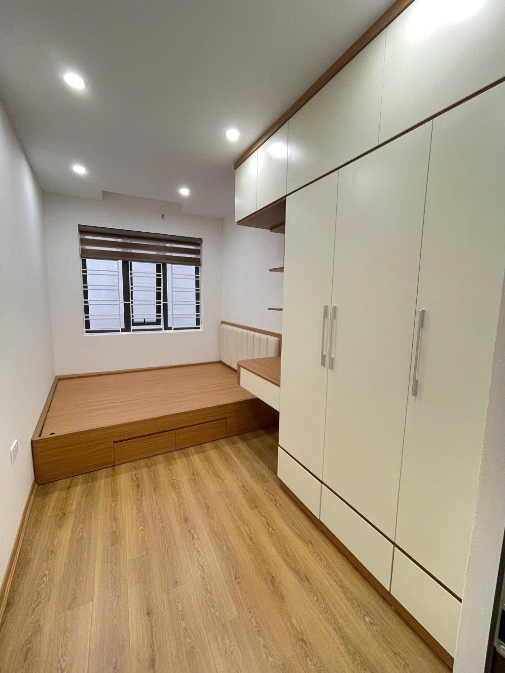 ĐÁNG CHÚ Ý! nhà Lương Khánh Thiện 67M 5T- MẶT NGÕ THÔNG - Thang Máy - Ô TÔ VÀO NHÀ - Kinh Doanh hơn - Ảnh 2